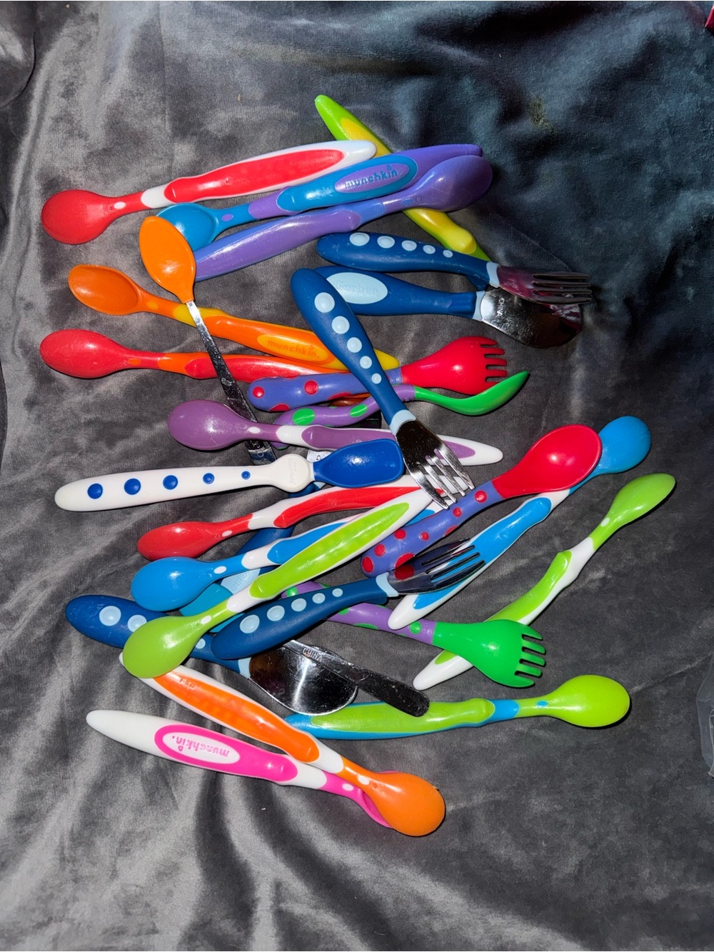 28 Assorted Color baby forks and spoons Set by Munchkins/Gerber
